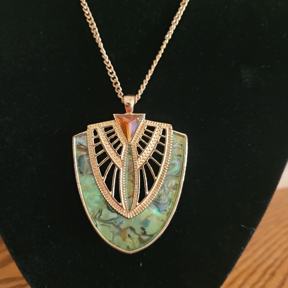 Abalone and Resin Necklace - Picture 4 of 10